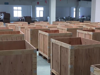 胶合木栈板 石狮木栈板 永辉达木制品